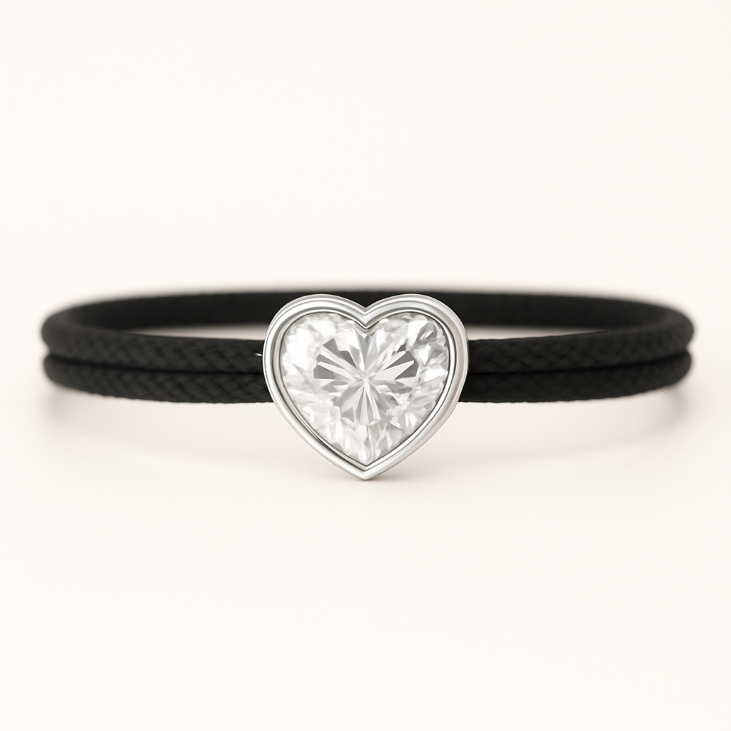 "Avec Moi" Heart Bracelet Black